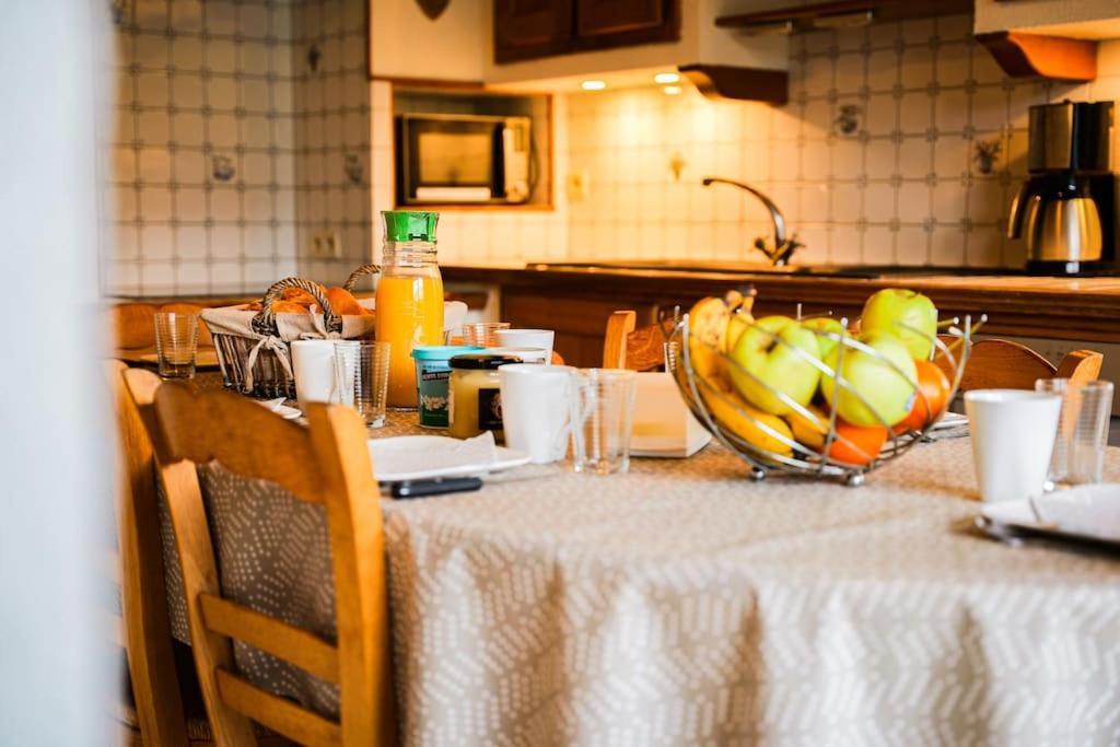 Gite La Dame Au Lit Gite A La Ferme Momignies Exteriér fotografie